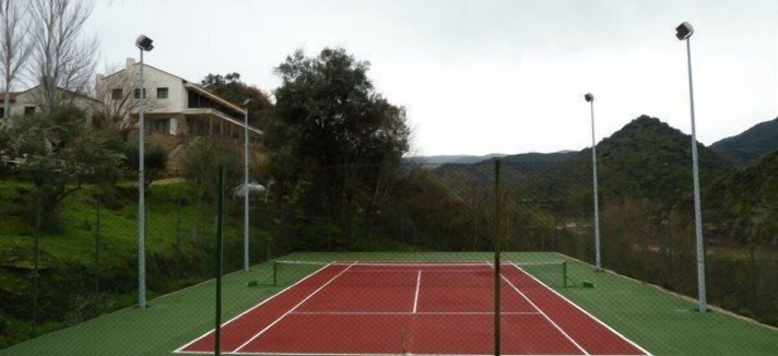 Campo de ténis em casa