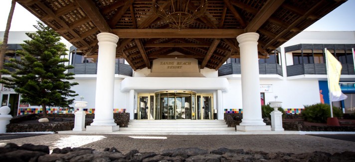 Complejo hotelero Lanzarote Sands Beach Resort - entrada