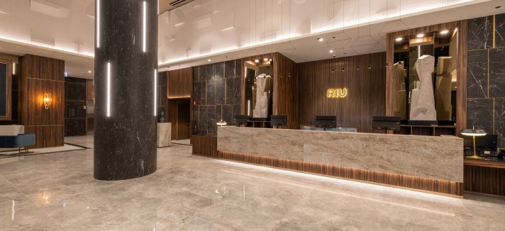 RIU Plaza Chicago