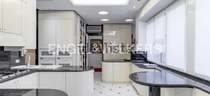Interior da casa de Raffaella Carrà