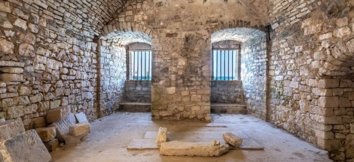 Fortino Aragonese 5