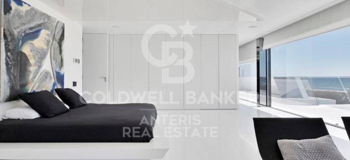 Casa de Víctor Valdés de volta ao mercado