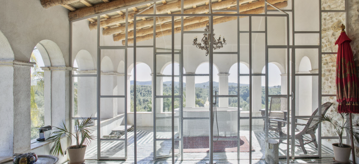 Esta es la mansión donde Lamine Yamal celebró su polémico cumpleaños… a 40 000 euros la noche