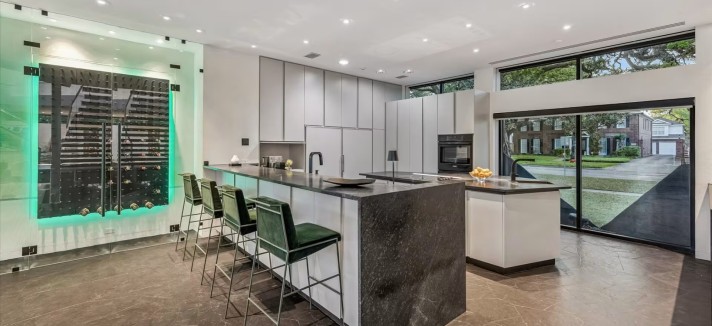"Casa Darth Vader" 