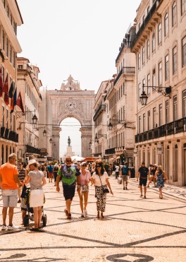 Mistakes to avoid for first time travel to Portugal