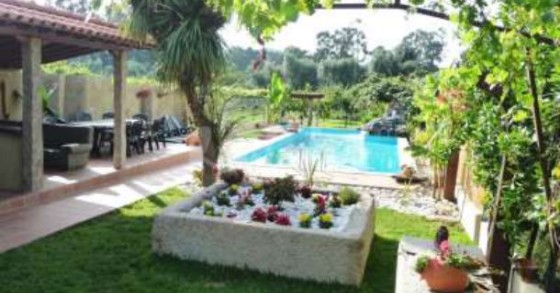 casas de fim-de-semana: mansão com piscina a 5 km do guincho (fotos)