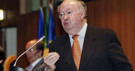 moody’s baixa “rating” da madeira por “má governança”