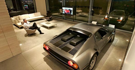car-in-home-black-ferrari1