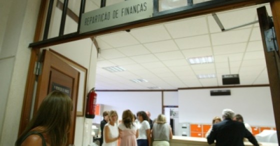 fisco bate à porta de seis mil casas para cobrar dívidas