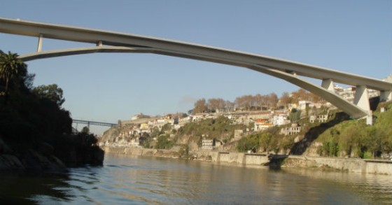 projecto prevê construir três pontes e um túnel entre porto e gaia