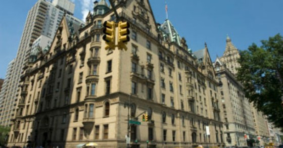 estado vende casa no edifício onde viveu john lennon 