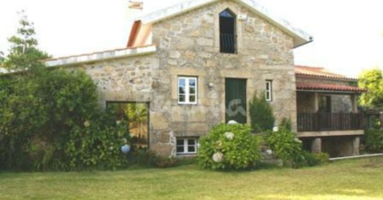 casas de fim-de-semana: mergulhar em portalegre de olhos postos em espanha (fotos)