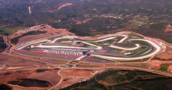 crise no sector imobiliário irlandês afunda projecto turístico no autódromo do algarve 