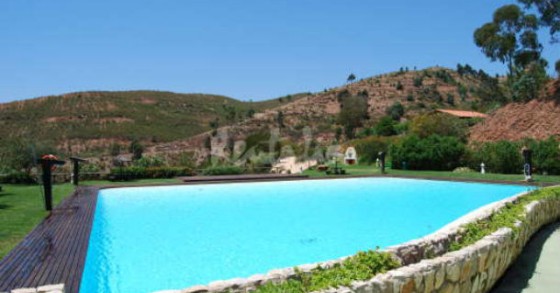 casas de fim-de-semana: terraço com piscina sobre o mar de oeiras (fotos)