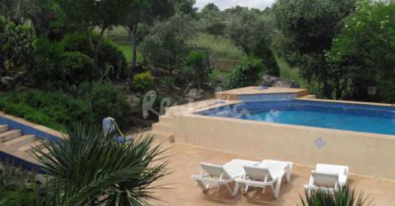 casas de fim-de-semana: mergulhos entre flores num jardim aromático (fotos)