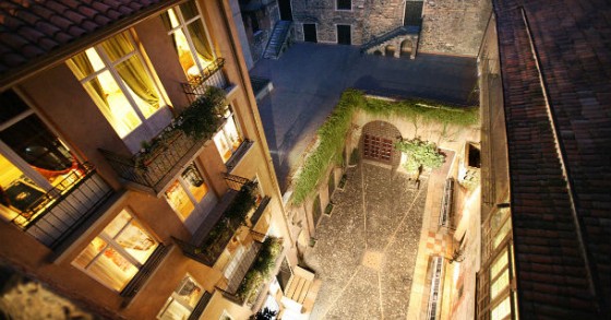 hotel sogno di giulietta: dormir no local onde romeu declarou amor a julieta (fotos)