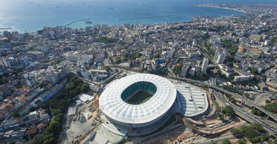 parte da cobertura do novo estádio de salvador da baía desabou 