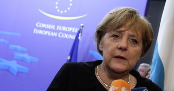 merkel nega que portugal tenha de renegociar ajustamento com a “troika” 