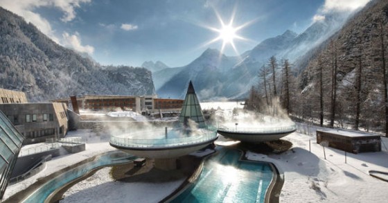 Aqua Dome: Resort termal com vista para as montanhas na Áustria (fotos)