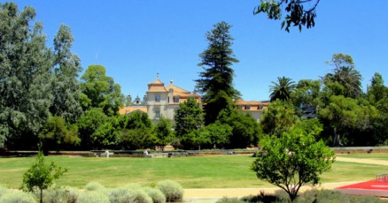 Finanças travam classificação de imóveis do Estado para vendê-los