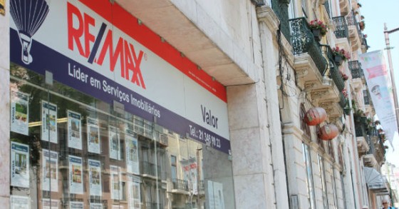Remax recruta 400 agentes comerciais até junho 