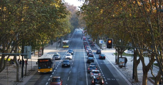 O teu carro é anterior a 2000? A partir de amanhã não pode entrar no centro de Lisboa