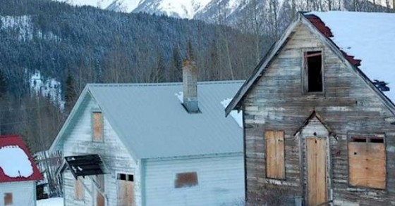 Imobiliária chinesa compra cidade fantasma no Canadá para construir um parque temático 
