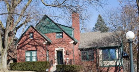 Warren Buffett arrenda casa de infância a turistas