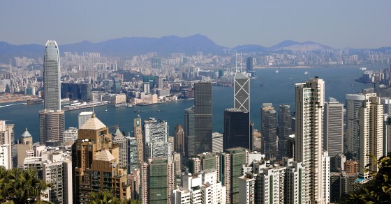 A cidade mais cara para arrendar escritórios em arranha-céus é...