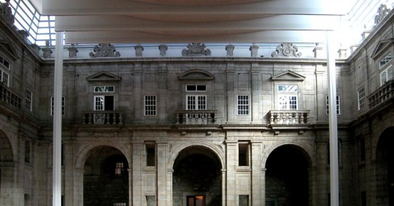 Imóvel pode custar 2,25 milhões de euros (Foto: Teatro Nacional São João Porto).
