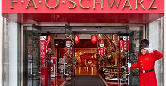 Aumento das rendas em Manhattan leva ao fecho da lendária loja de brinquedos FAO Schwarz na 5ªAvenida