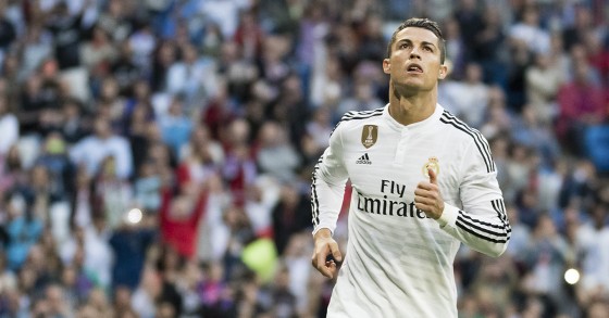 Mãe de Ronaldo retida em Barajas por querer viajar com 55 mil euros de Madrid para Lisboa