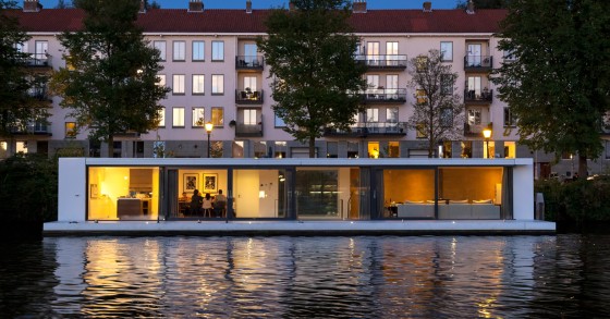 Casas de sonho: Uma mansão moderna, minimalista e... flutuante (fotos) 