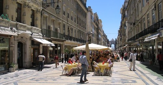 Lisboa: rendas de lojas de luxo aumentam 30% na Rua Augusta e 11% na Av. da Liberdade e Chiado 