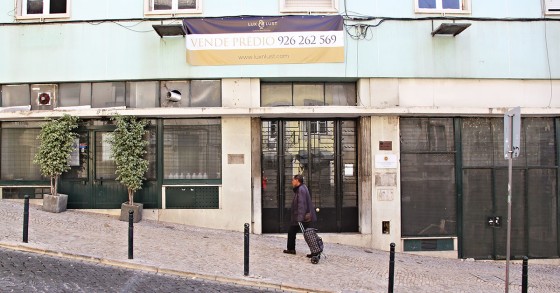 Deco Alerta: Tenho a casa à venda há quatro meses e não aparecem interessados. Posso responsabilizar a mediadora? 