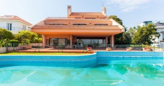Esta espetacular mansão está localizada em Belém, Lisboa, e custa 2.900.000 euros.