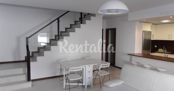 Casas de fim de semana: Passar dias de sonho numa vivenda moderna em Porto Covo 