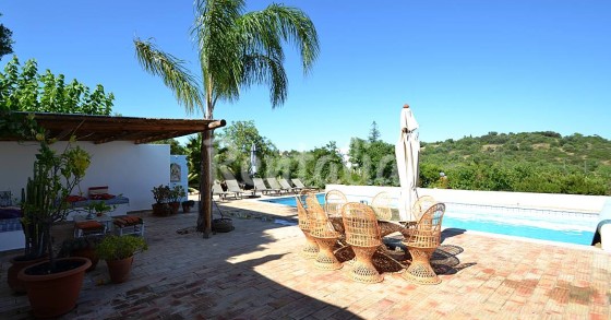 Casas de fim de semana: Dias de sonho numa vivenda com piscina no Algarve 