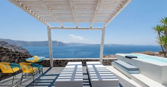 Solstice Luxury Suites: Dormir em pequenas cavernas com espetaculares vistas para o mar 