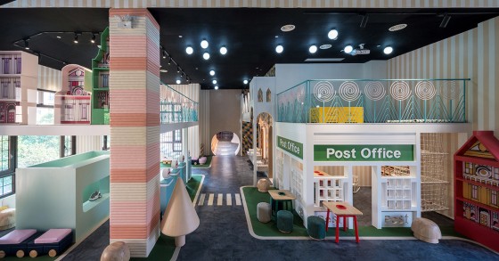 Uma casa de bonecas... para os mais pequenos, mas não só