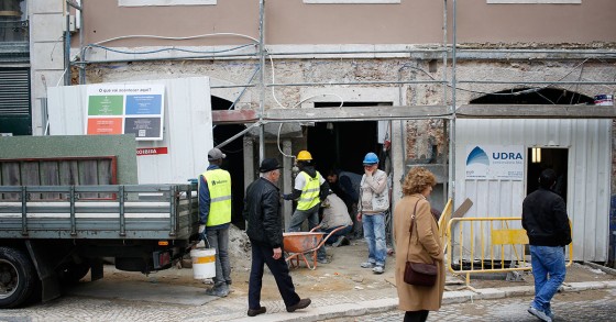 Concursos de obras públicas continuam a ser lançados a um ritmo muito superior aos contratos celebrados 