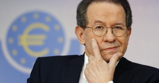 Reforma de Vitor Constâncio poderá chegar aos 25.000 euros