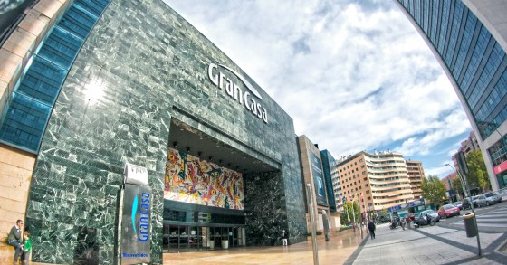 Sonae Sierra está a vender três centros comerciais em Espanha por 500 milhões