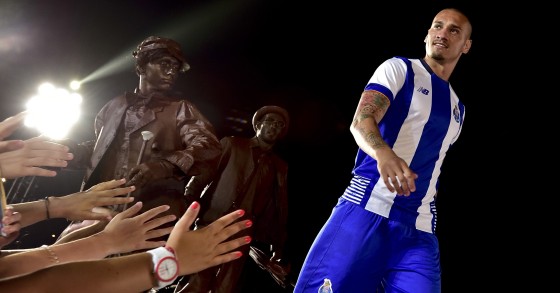 Fisco vende em leilão a casa do ex-jogador do FC Porto Maicon