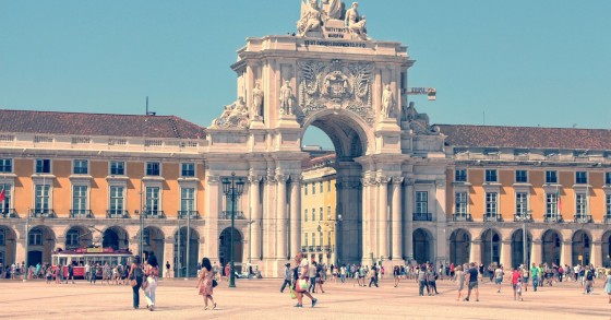 Carga fiscal limita investimento imobiliário estrangeiro: estudo recomenda criação das SIPI