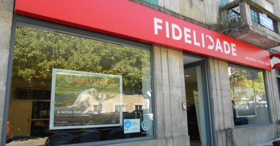 Venda dos prédios da Fidelidade é “uma bomba-relógio”, diz Helena Roseta