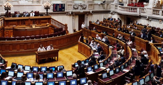 Há deputados a viver em Lisboa a receber mais de subsídio por declararem outra residência