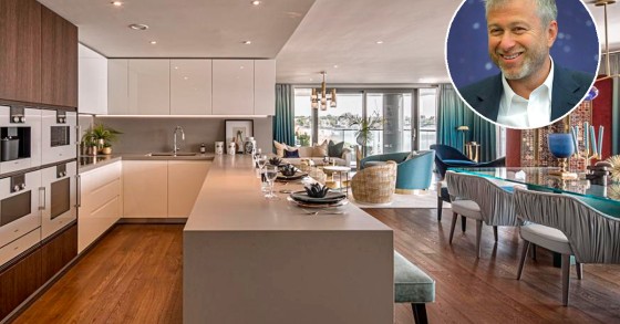 O interior foi projetado por arquitetos de designers