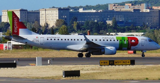 1920px-embraer_190_tap_portela_cs-tpq