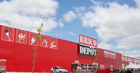 Brico Depôt vai fechar lojas de Loures, Gaia e Sintra e sair de Portugal